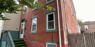 Cozy Home w/2 bath! Gallery 1