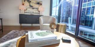 Novel Midtown Gallery 23