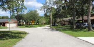 Beautiful 2 bedroom Lakefront Home Gallery 48