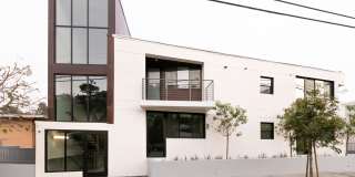 The Modern LA Gallery 25