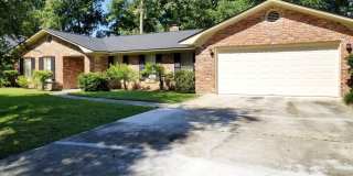 3-Bedroom 2-Bathroom in Georgetown with Tons of Space! Gallery 1