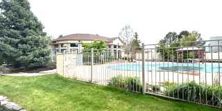 Great Littleton Condominium with Garage Gallery 3