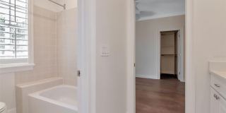 947 HEMINGWAY CIRCLE Gallery 46