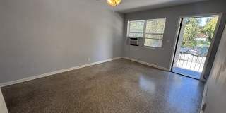 812 10th Street Gallery 2