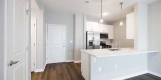 Harbor Pointe Gallery 21
