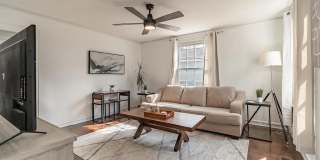 3414 N Magnolia Street Gallery 1