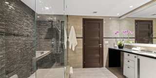 19216 Fisher Island Dr Gallery 27