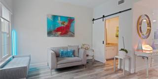 100 4TH AVENUE S Gallery 5
