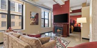 350 Saint Peter Street Gallery 7