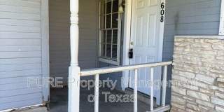 608 Greenlawn Blvd Gallery 4