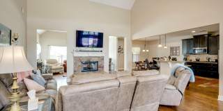 520 Equinox Loop Gallery 8