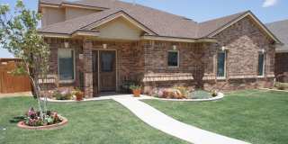 Prestigious 3/3/2 Home in Lubbock Cooper School District. Gallery 1