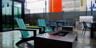 310 at Nulu Gallery 16