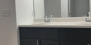 Executive Rental - 4 Bedroom 2.5 Baths Gallery 45