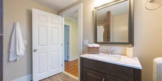 200 Woodward Avenue Gallery 13