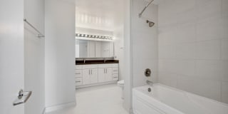 Grand Plaza Gallery 13