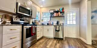 Where Charm, Cozy, and Tech Terrace Collide | Fully Furnished & Pre-Leasing For 8/1 Gallery 12