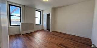8910 5th Avenue Gallery 1