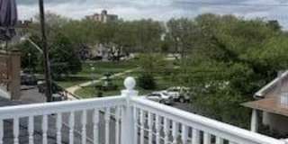 36 Surf Avenue Gallery 32