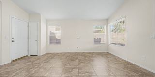 Single Story 3 Bedroom, 2 Bathroom in Glendale Single Story 3 Bedroom, 2 Bathroom in Glendale Gallery 6