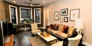 2019 N Hoyne Ave Gallery 1