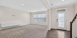 5303 GREENWICH Circle Gallery 18