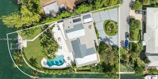 8900 Bay Dr Gallery 6
