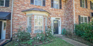Spacious 2/2.5 Townhome! Gallery 1