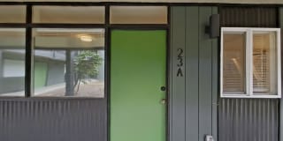 University Manor - Newly Renovated Units just a short walk from Campus! Gallery 3