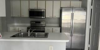 690 Via Toscana Gallery 6