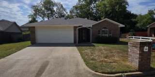 804 Hummingbird Lane Gallery 1