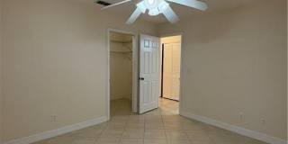 4519/4521 SW 7th Place Gallery 11