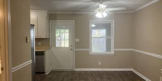 137 N Springs Court Gallery 7