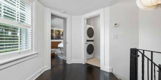 511 32nd Street Gallery 13