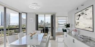 19195 NE 36th Ct Gallery 8