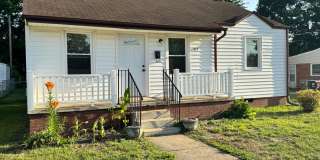 Recently updated spacious 2 bedroom with flex space and fenced backyard Gallery 1