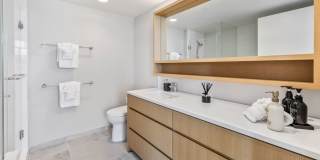 Sky Ala Moana #1701: Spacious Condo w/ Ocean Views Gallery 23