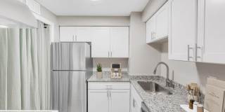 2325 Elliston Place Gallery 3