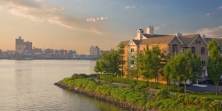 Windsor at Mariners Gallery 5