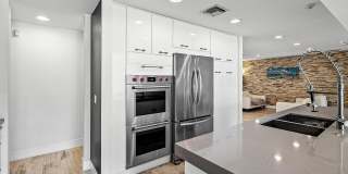 740 NE 36th Street Gallery 13