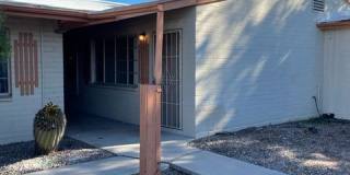 5250 East Bellevue Street Gallery 1