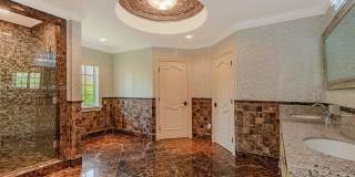 674 Ocean Blvd Gallery 26