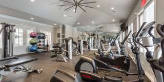 Annandale Apartment Homes Gallery 16