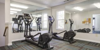 Quad Apartment Homes Gallery 4