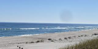 4 Camden Avenue unit: Up Gallery 1