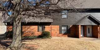 2 Masters - Lawn Care Provided - 3 bds/3 baths 2 Masters - Lawn Care Provided - 3 bds/3 baths Gallery 1
