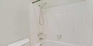 Top Floor Unit - Balcony - Elevator Access - Community Pool & Tennis Court Gallery 29