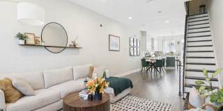 HUGE MODERN 4 bed 3 full bath huge roof deck finished basement Gallery 1