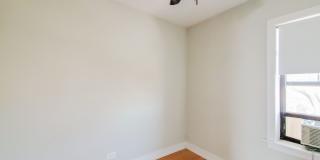 4547-57 N Leavitt Gallery 23