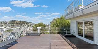 685 Noe Street Gallery 1